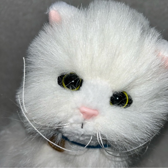 Stuart Little cat plush Snowbell 9" 2002 vintage white & fluffy - Picture 2 of 11